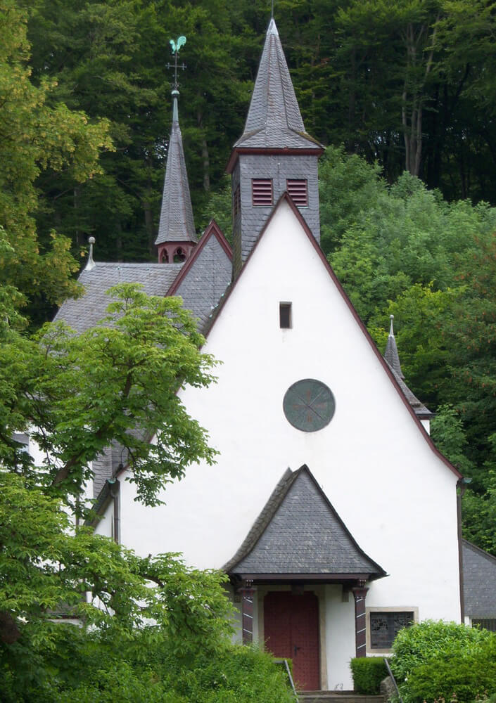 Kirche Herrenstrunden_1